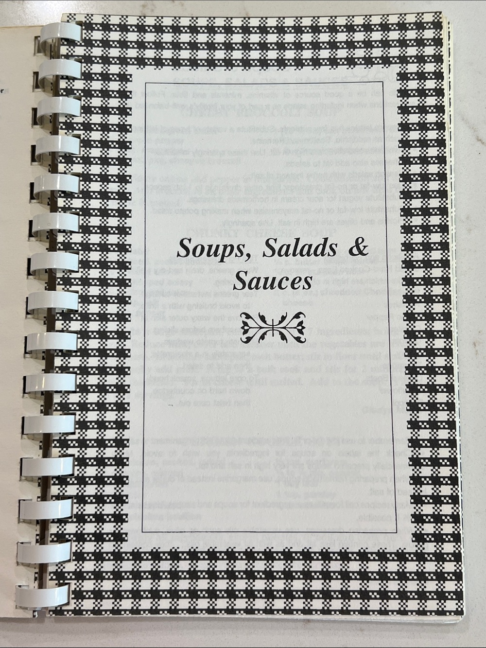 Vintage 1999 Dennis Homemakers Mississippi Community Cookbook Southern Recipes - Picture 8 of 15